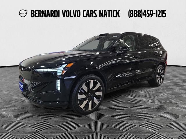 2025 Volvo EX90 Twin Motor Performance Ultra 6-Seater's photo