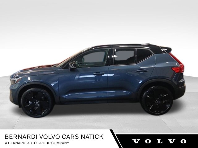 New 2026 Volvo XC40 B5 Ultra Black Edition SUV