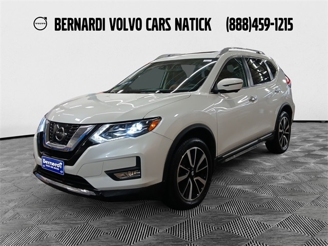 2017 Nissan Rogue SL's photo