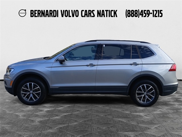 Used 2019 Volkswagen Tiguan SE with VIN 3VV2B7AX8KM199288 for sale in Natick, MA