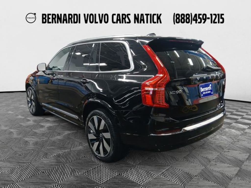 Certified 2023 Volvo XC90 Recharge Plug-In Hybrid Ultimate SUV