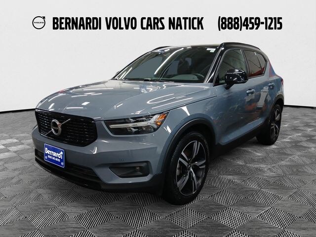 Featured Used 2021 Volvo XC40 R-Design SUV for Sale in Natick, MA