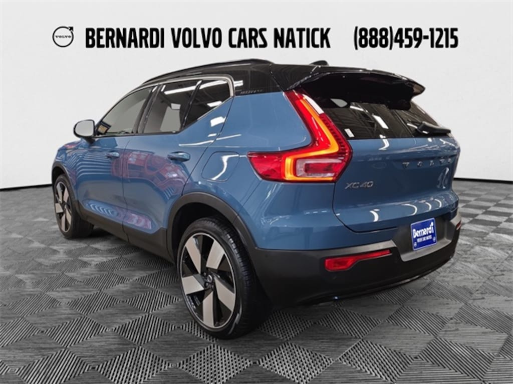 Used 2023 Volvo XC40 Recharge Pure Electric Ultimate SUV