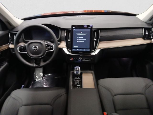 2026 Volvo XC90 Core - Photo 13