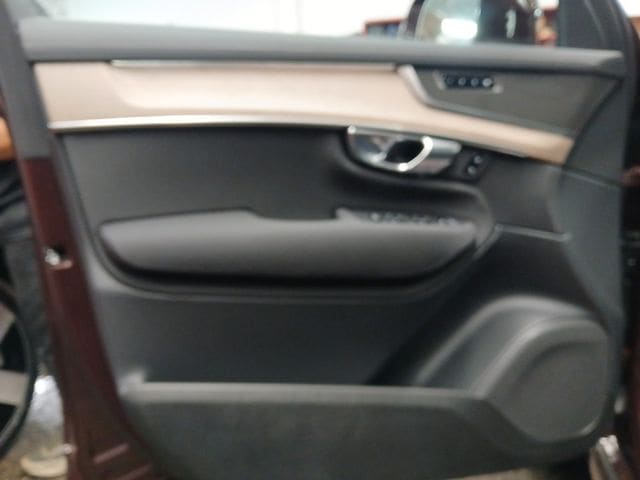 2026 Volvo XC90 Core - Photo 25
