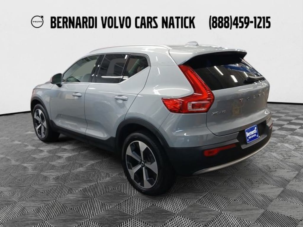 Certified 2024 Volvo XC40 B5 Plus Bright Theme SUV