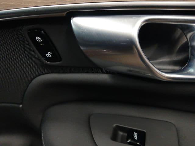 2026 Volvo XC90 Core - Photo 30