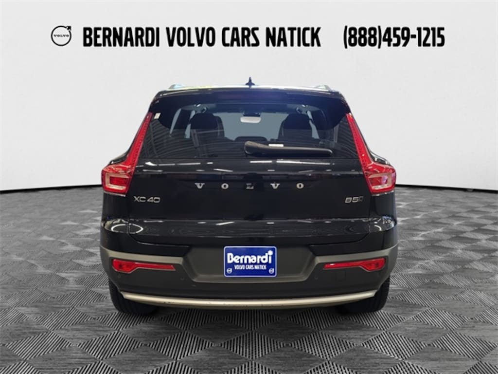 Certified 2023 Volvo XC40 B5 Plus Bright Theme SUV