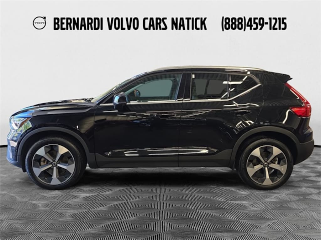 Certified 2023 Volvo XC40 B5 Plus Bright Theme SUV