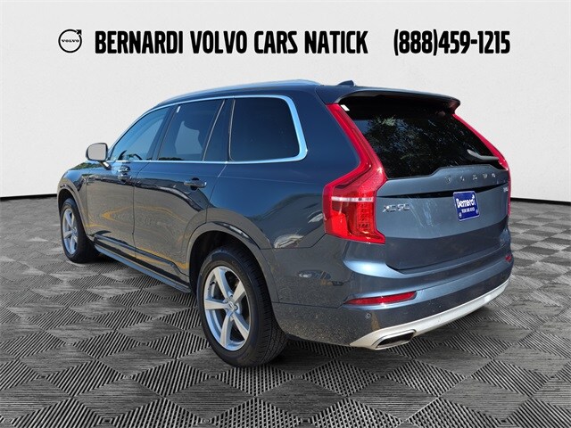 2020 Volvo XC90 T5 Momentum photo 3