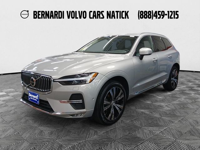 2023 Volvo XC60 B5 Plus Bright Theme AWD's photo
