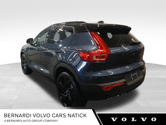 New 2026 Volvo XC40 B5 Ultra Black Edition SUV