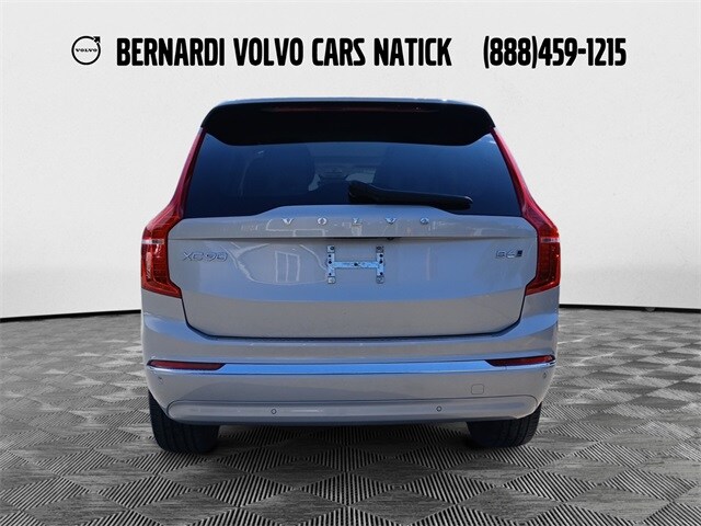 2024 Volvo XC90 Plus photo 4