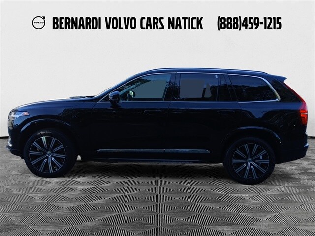 2024 Volvo XC90 Plus photo 2