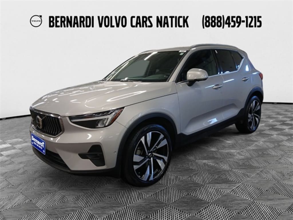 Certified 2023 Volvo XC40 B5 Plus Bright Theme SUV