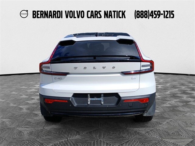 2023 Volvo C40 Recharge Ultimate photo 4