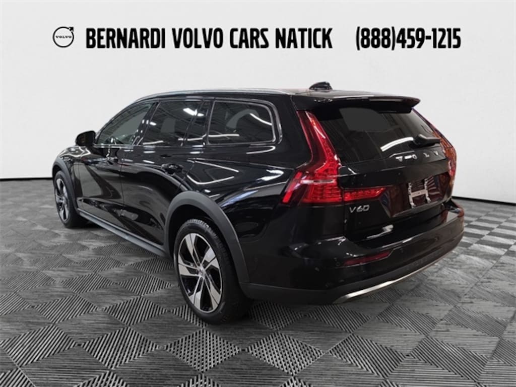 Used 2024 Volvo V60 Cross Country B5 Plus Wagon