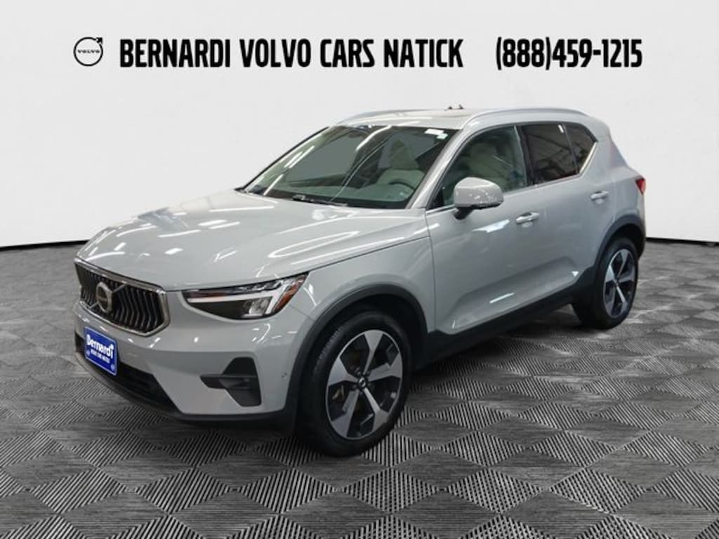 Certified 2024 Volvo XC40 B5 Plus Bright Theme SUV