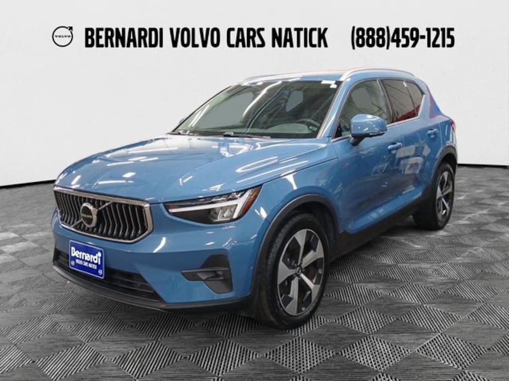 Certified 2023 Volvo XC40 B5 Plus Bright Theme SUV