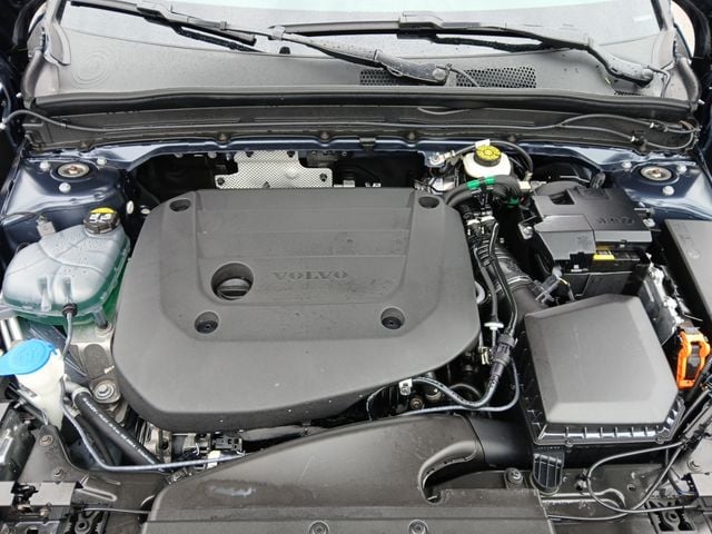 2026 Volvo XC40 Core - Photo 22