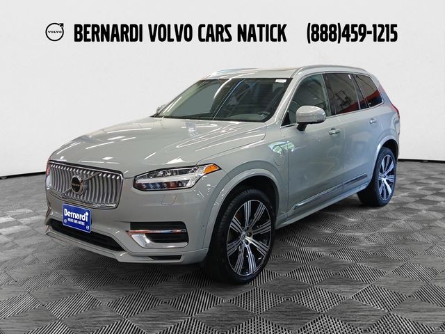 2025 Volvo XC90 Plug-In Hybrid