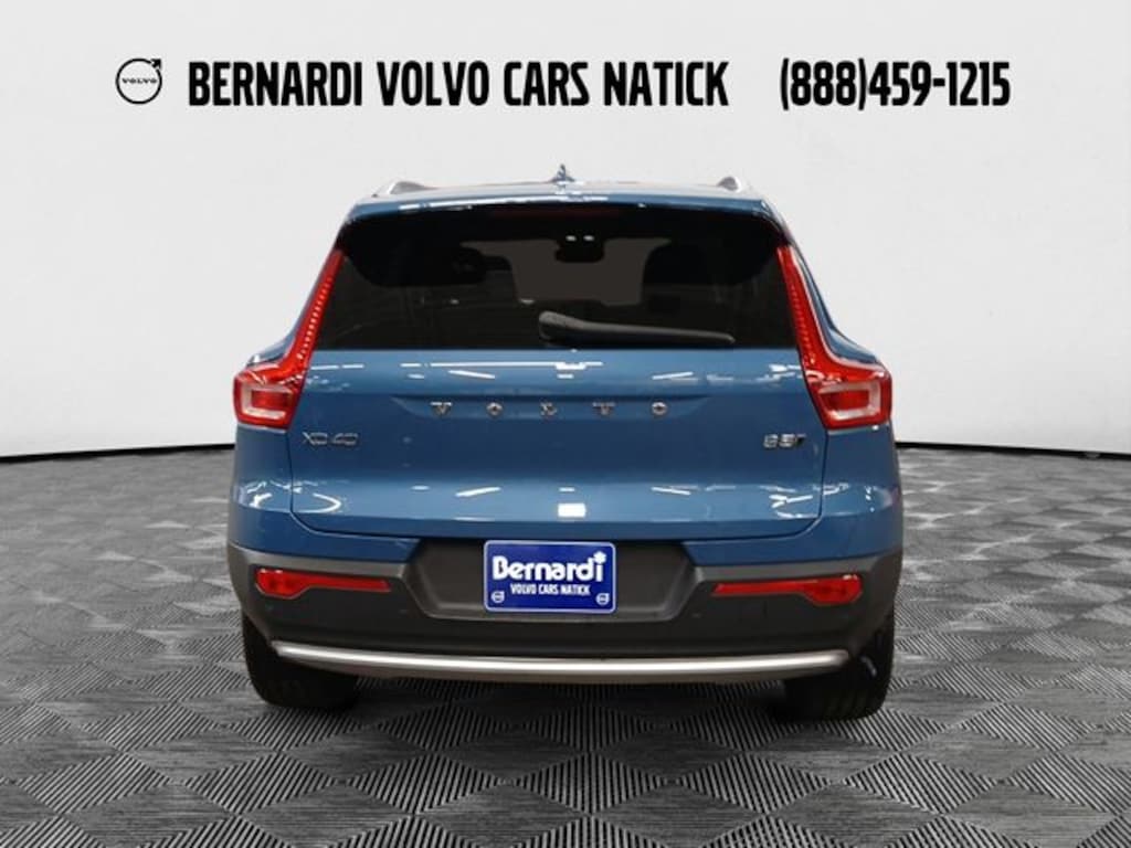 Certified 2023 Volvo XC40 B5 Plus Bright Theme SUV