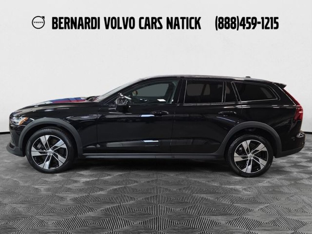 Certified 2024 Volvo V60 Cross Country B5 Plus Wagon