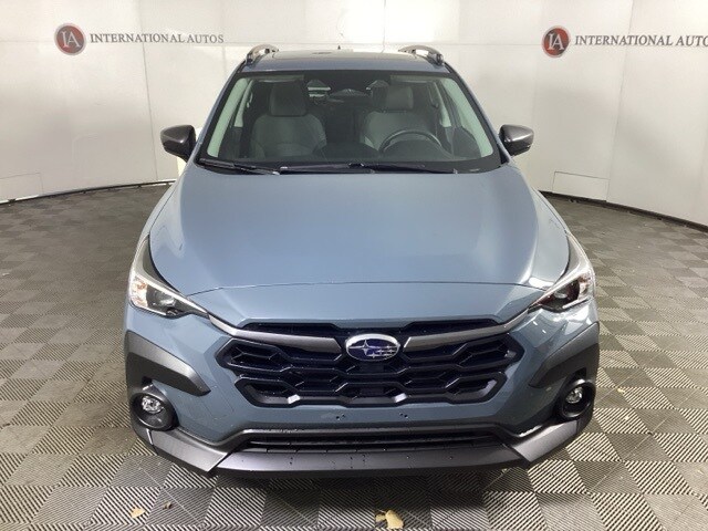 2025 Subaru Crosstrek Premium photo 2