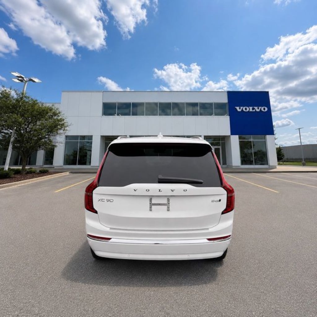 New 2027 Volvo XC90 Ultra SUV