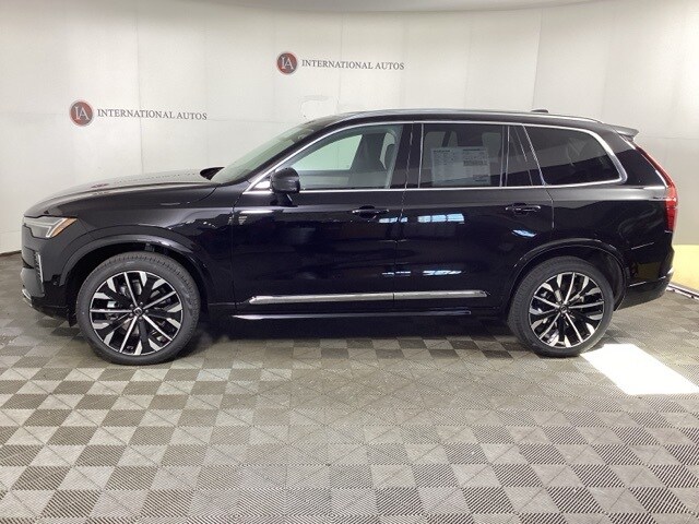 2026 Volvo XC90 Plus - Photo 7