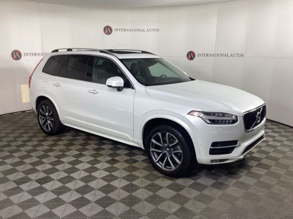 Used 2019 Volvo XC90 T6 Momentum SUV
