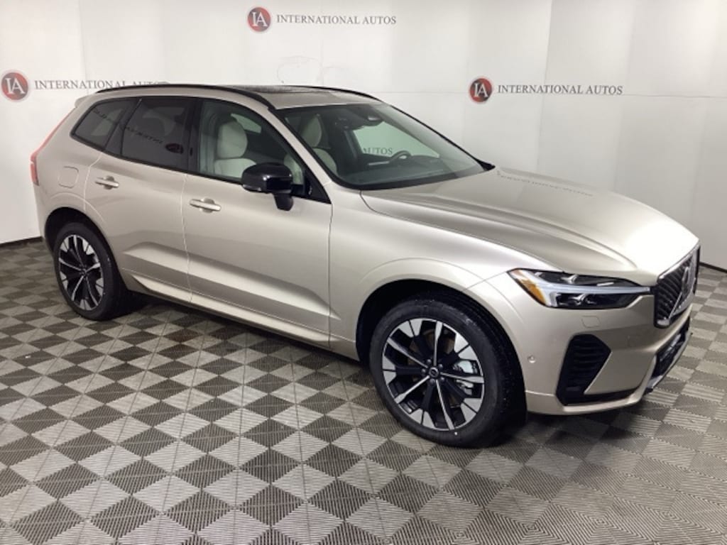 New 2026 Volvo XC60 plug-in hybrid T8 Plus SUV