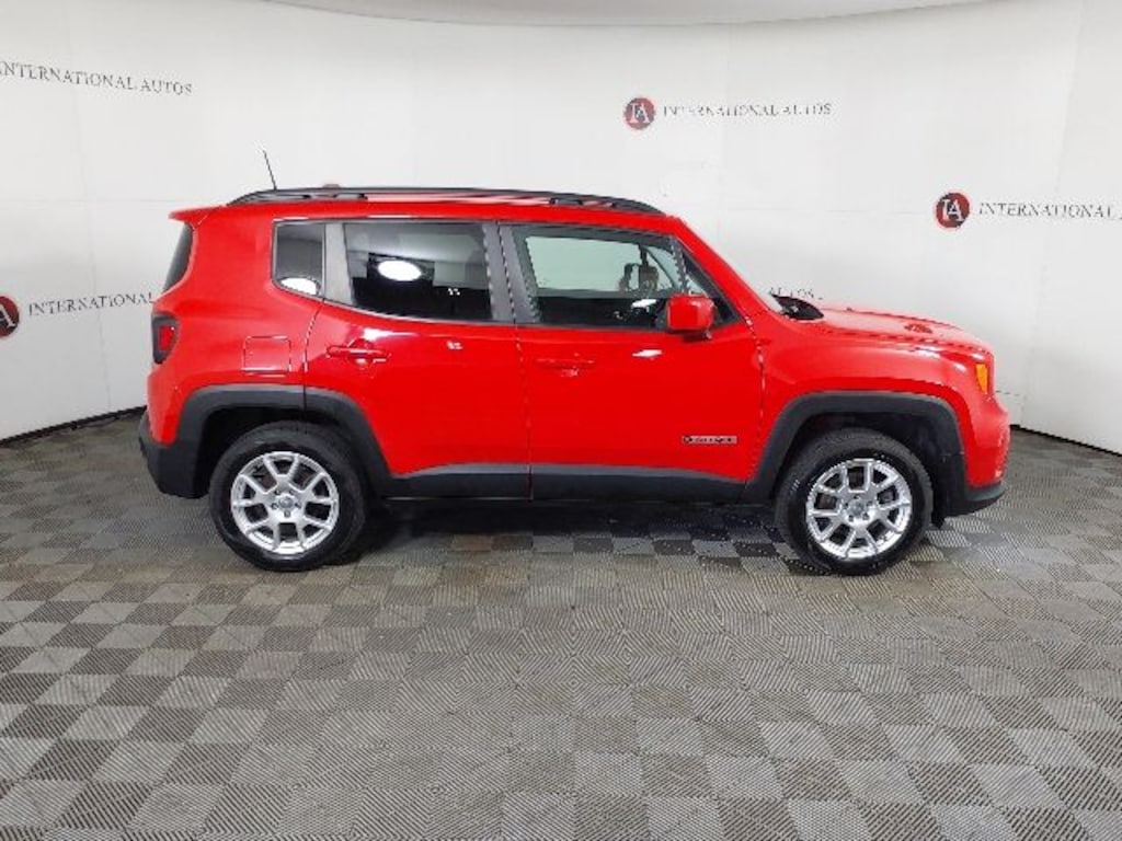 Used 2019 Jeep Renegade Latitude SUV