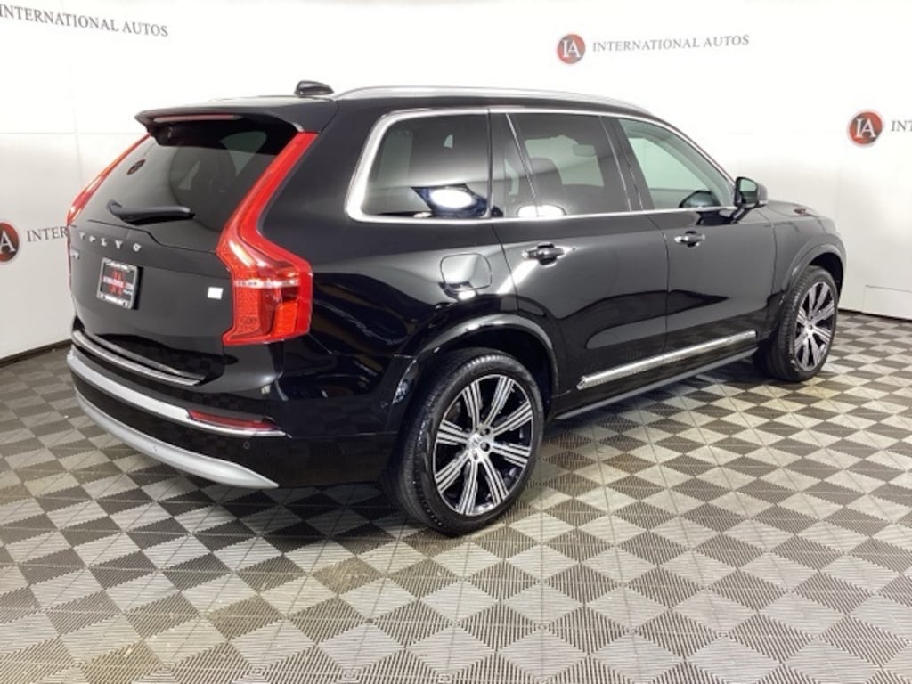 Certified 2022 Volvo XC90 Recharge Plug-In Hybrid T8 Inscription Extended Range 6P SUV