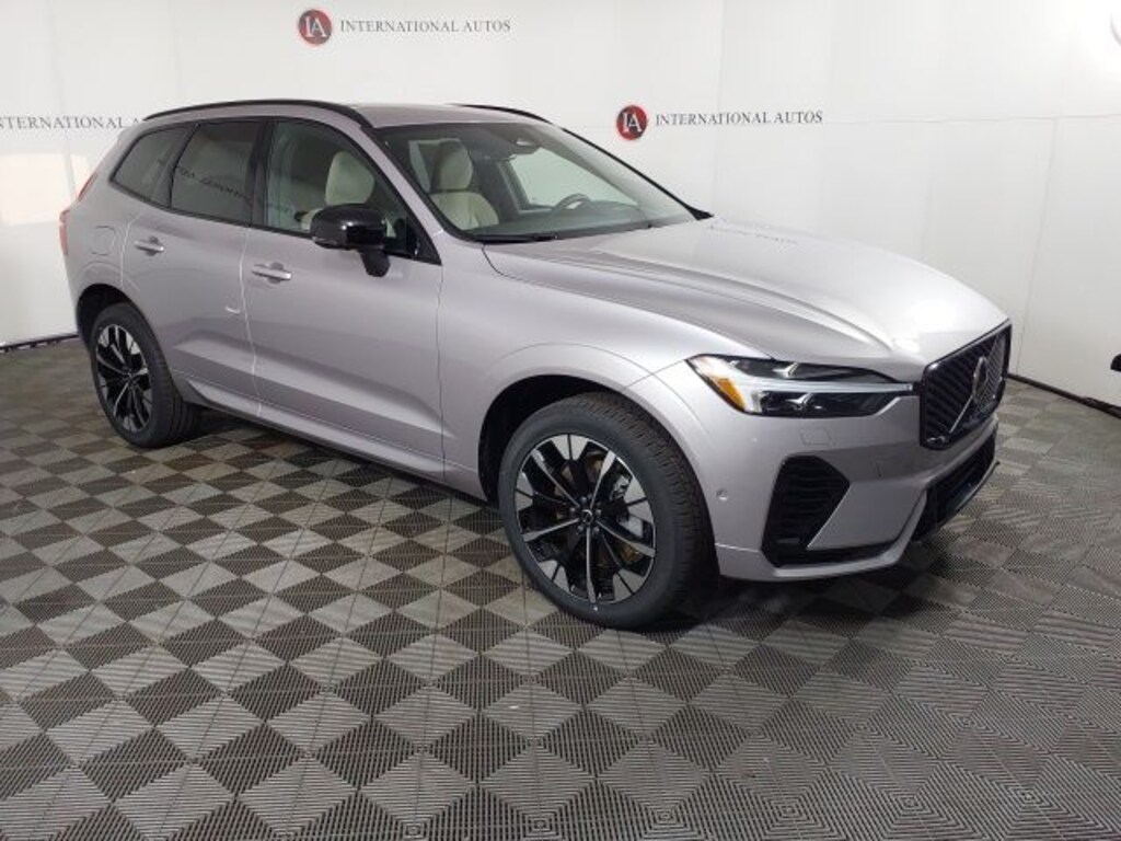 New 2026 Volvo XC60 plug-in hybrid T8 Plus SUV