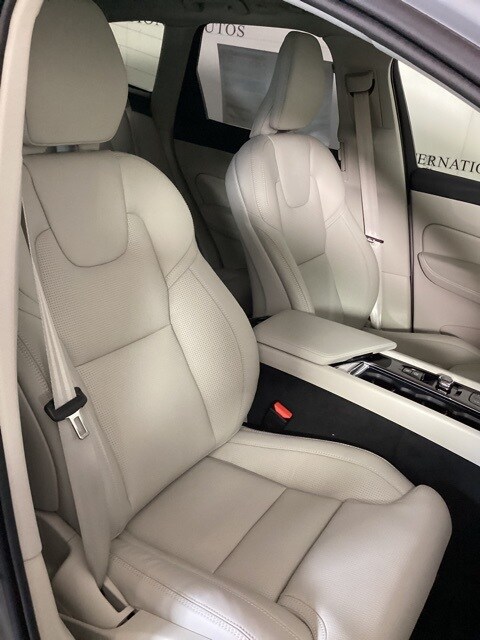 2026 Volvo XC60 Ultra - Photo 20