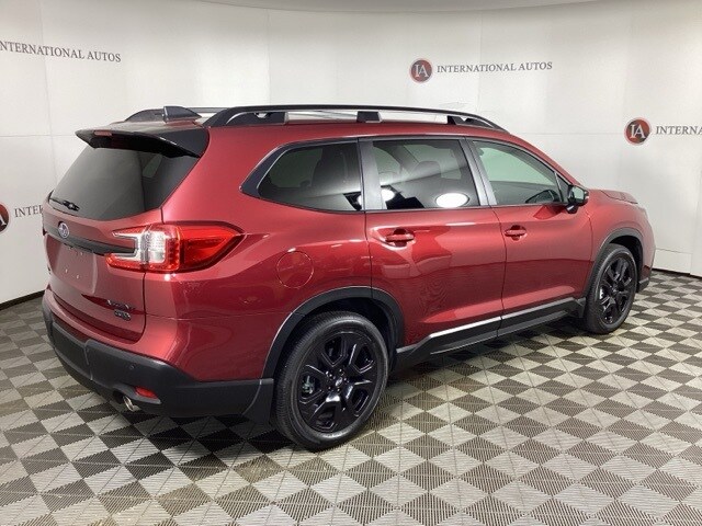 2023 Subaru Ascent Onyx Edition photo 4