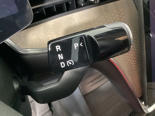 2025 Volvo EX90 Ultra - Photo 24