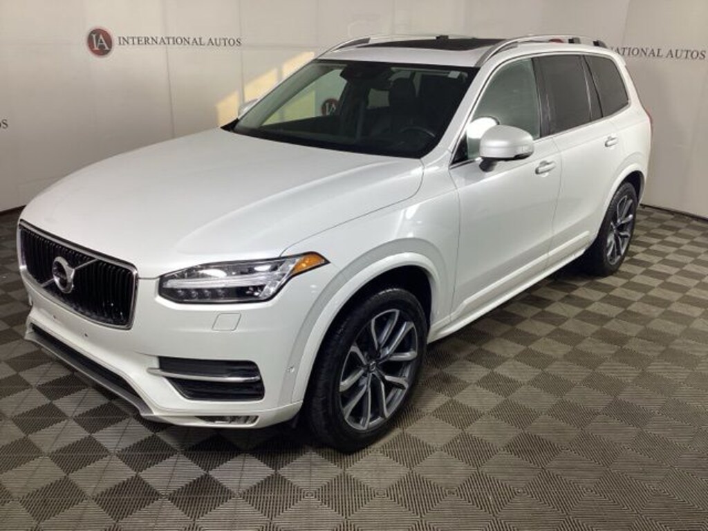 Used 2019 Volvo XC90 T6 Momentum SUV