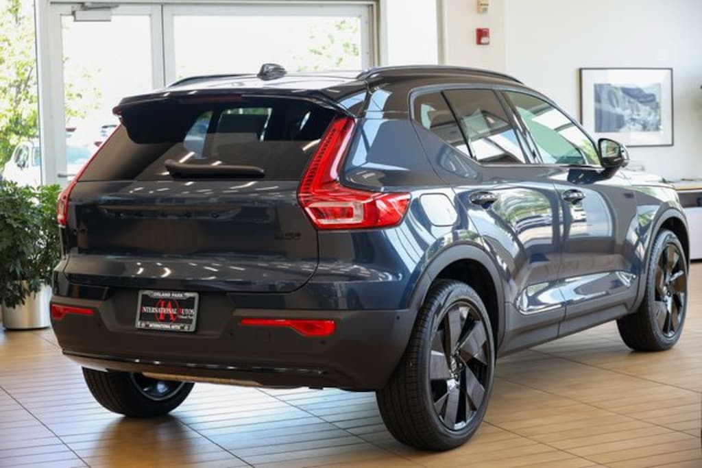New 2026 Volvo XC40 B5 Ultra Black Edition SUV