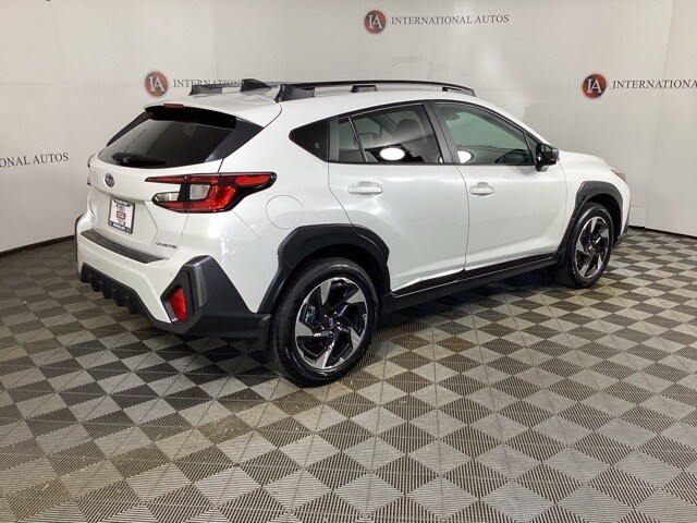 2025 Subaru Crosstrek Limited photo 4