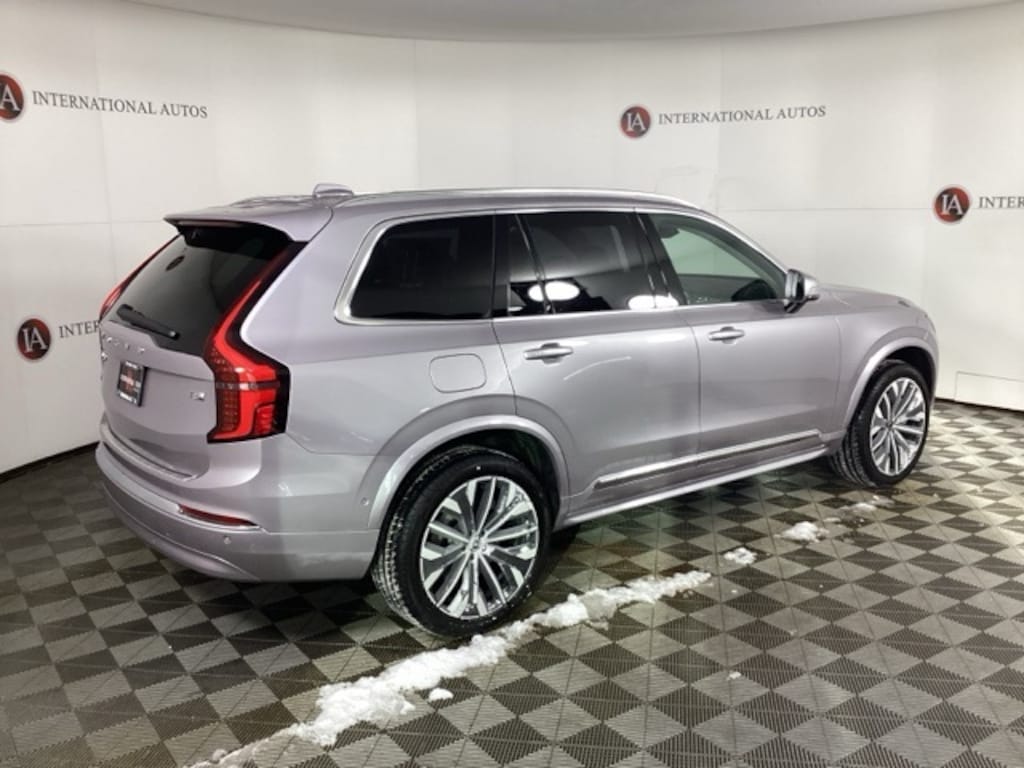 New 2026 Volvo XC90 plug-in hybrid T8 Ultra 7-Seater SUV