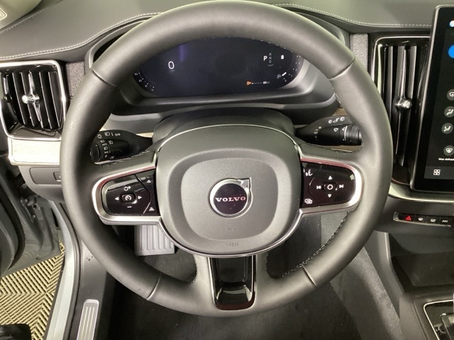2026 Volvo XC90 Plus - Photo 28