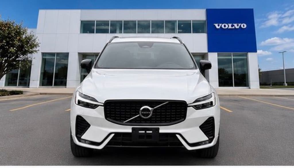 Used 2024 Volvo XC60 B5 Plus Dark Theme SUV