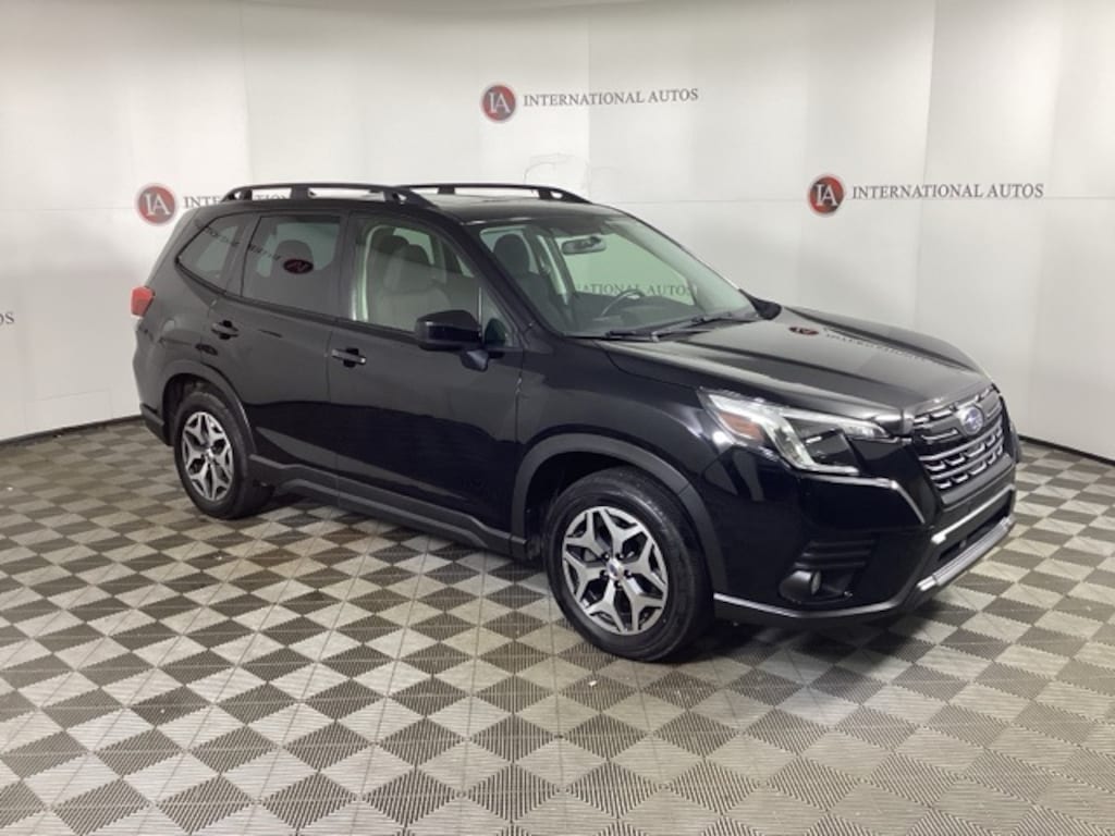 Used 2023 Subaru Forester Premium SUV
