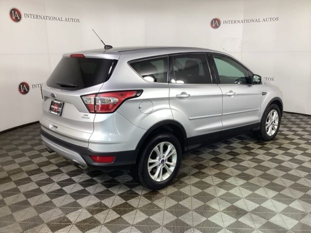 Used 2017 Ford Escape SE SUV