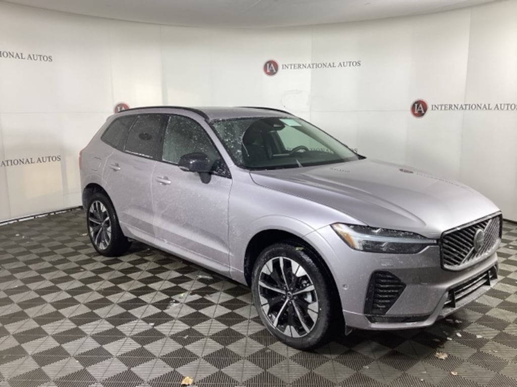New 2026 Volvo XC60 B5 Plus SUV
