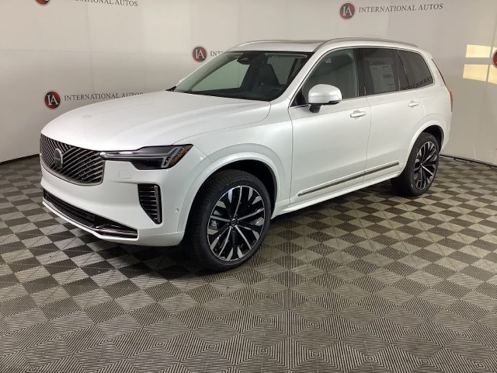 New 2026 Volvo XC90 B6 Ultra 7-Seater SUV