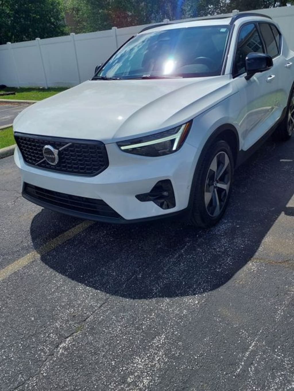 Used 2026 Volvo XC40 B5 Plus SUV