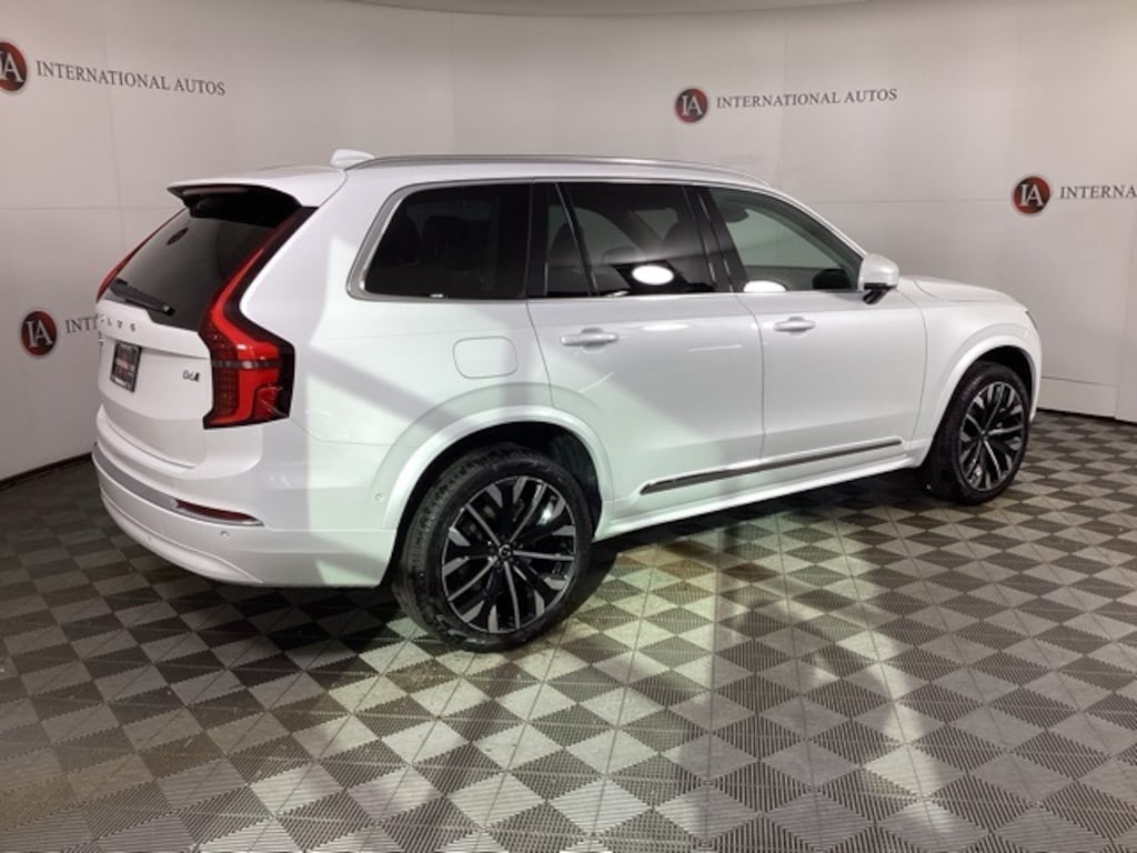 New 2026 Volvo XC90 B6 Ultra 7-Seater SUV